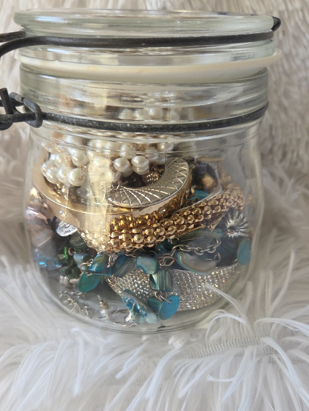 GREAT Costume Jewelry Assortment!  Unbranded